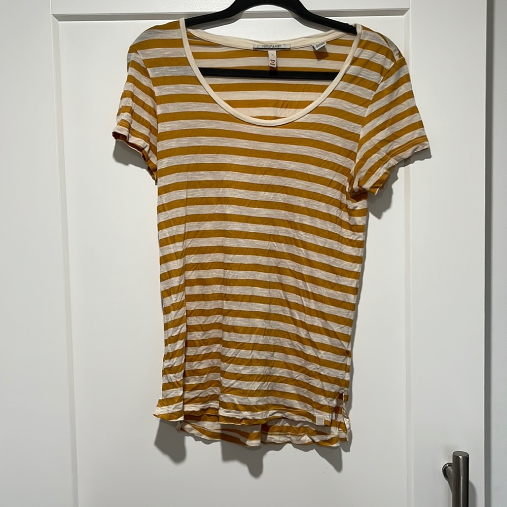 Scotch and soda tee.  With side slits